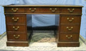 Beautiful Kittinger Solid Mahogany Desk-Very Fine